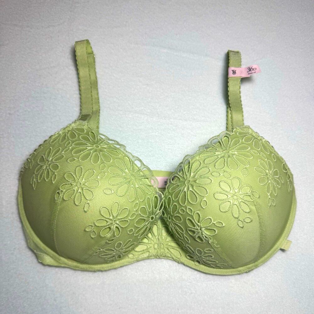 Victoria's Secret Sexy Tee Wireless Push-Up 36D Green Floral Lace Bra
